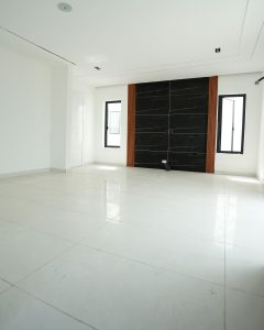 5 bedroom duplex in Lekki Ajah