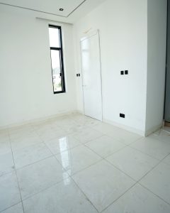 5 bedroom duplex in Lekki Ajah
