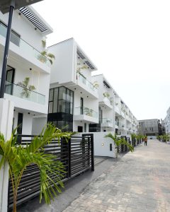5 bedroom duplex in Lekki Ajah