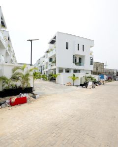 5 bedroom duplex in Lekki Ajah