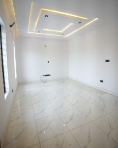 3 BEDROOM TERRANCE DUPLEX in Ajah